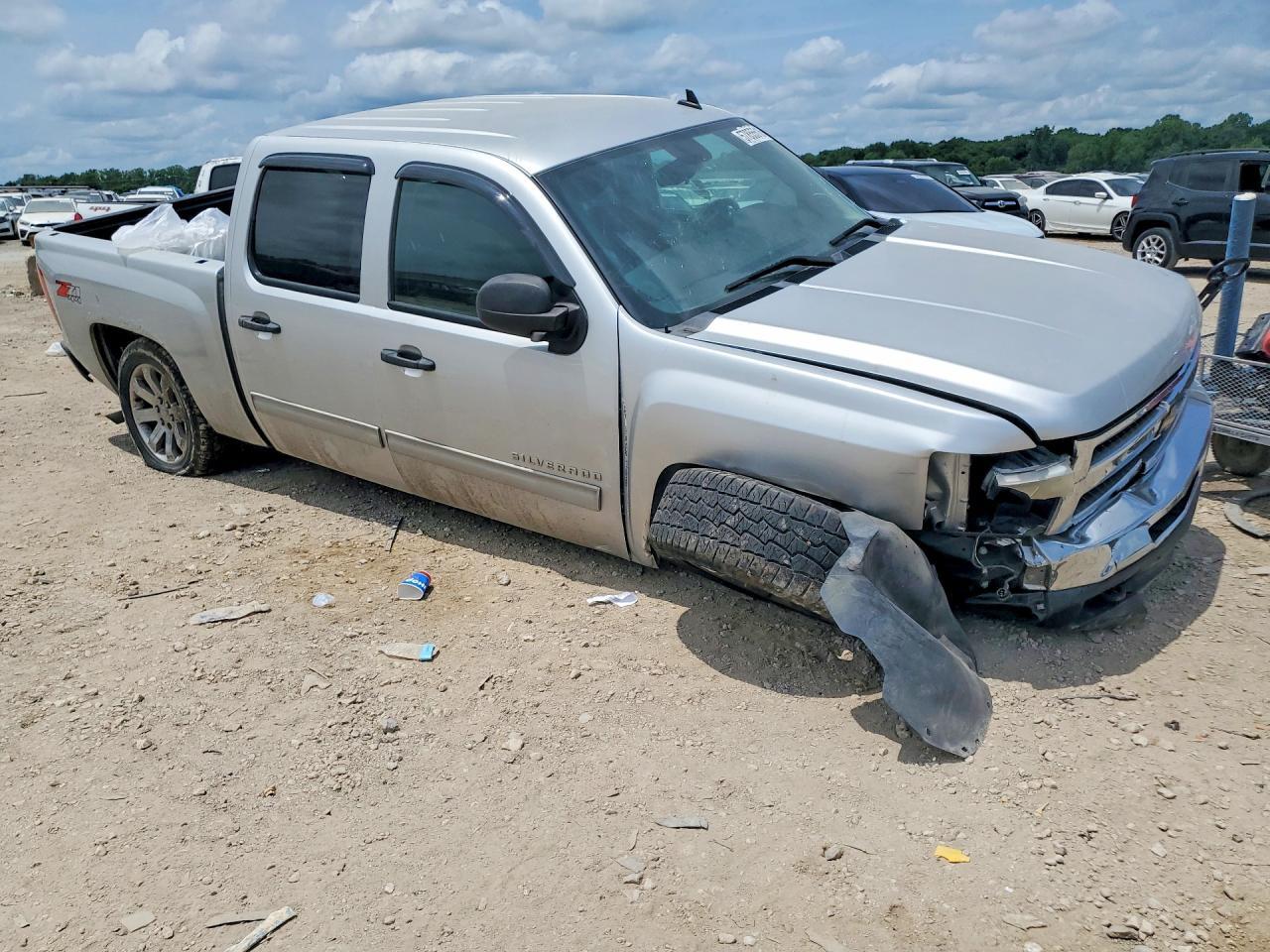 2011 Chevrolet Silverado K1500 Lt - Image 4