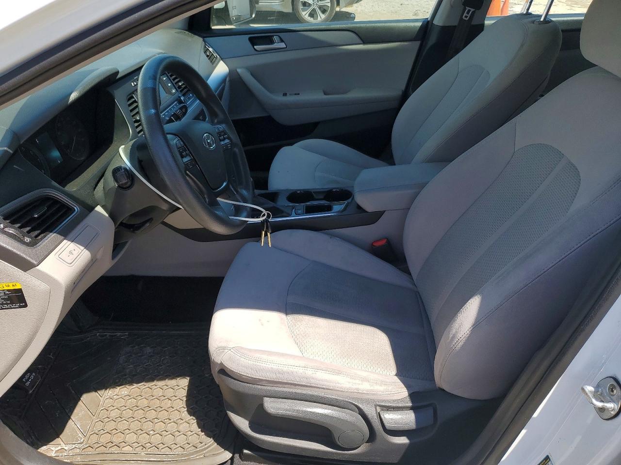 2017 Hyundai Sonata Se - Фото 7