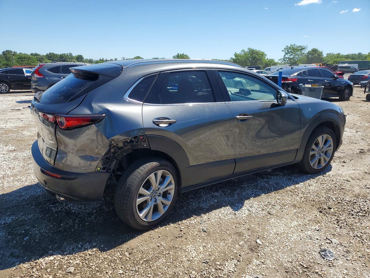 2022 Mazda Cx-30 Premium - Image 3