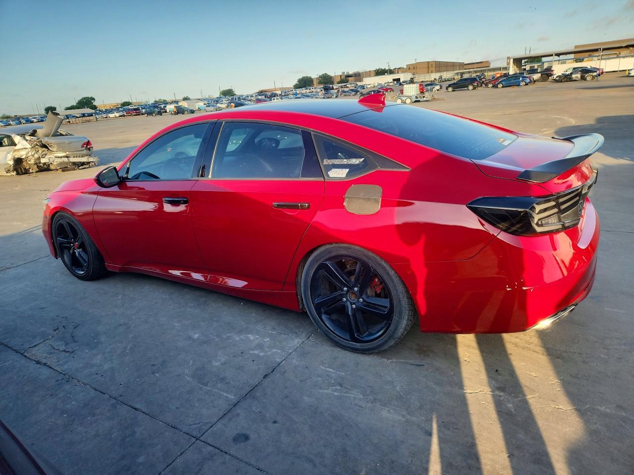 2020 Honda Accord Sport - Image 2