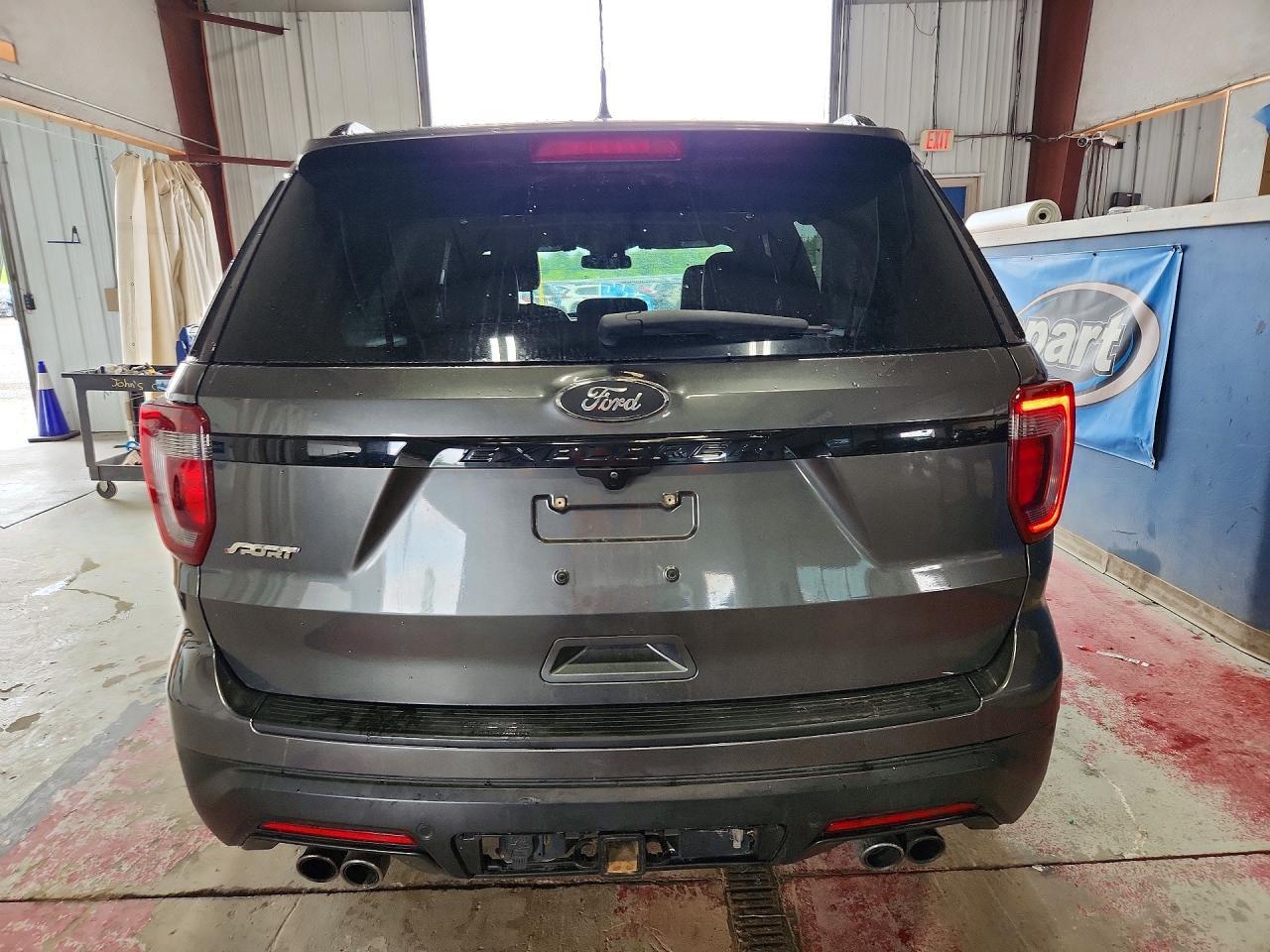 2019 Ford Explorer Sport - Фото 6