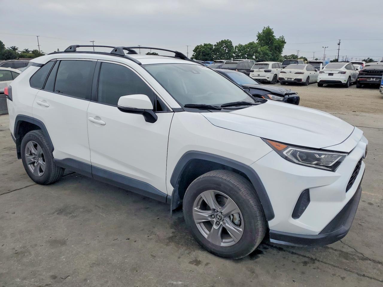2024 Toyota Rav4 Xle - Фото 4