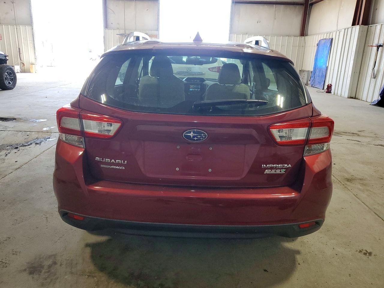 2017 Subaru Impreza Premium - Image 6