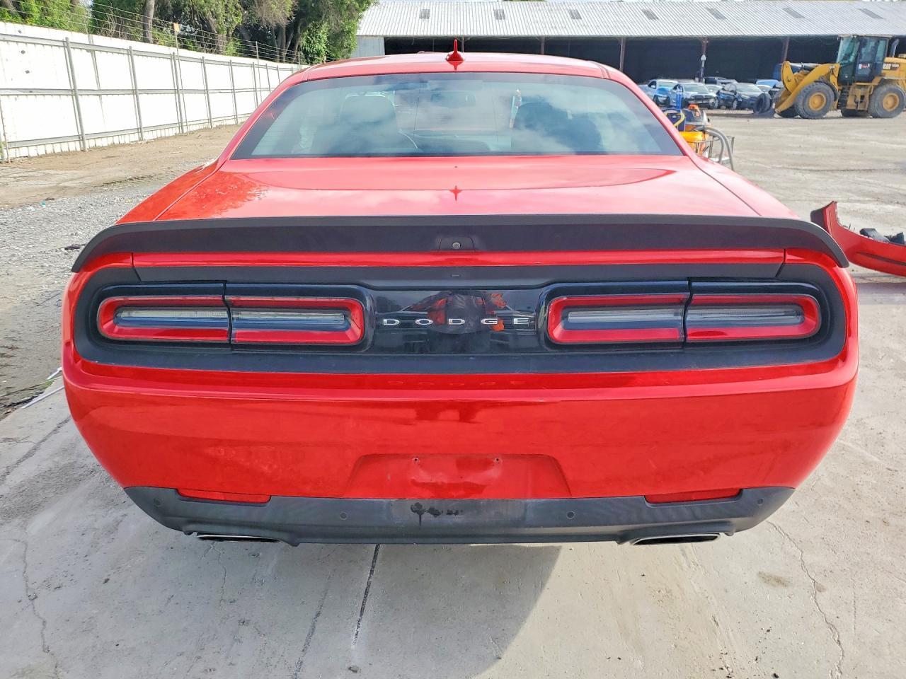 2021 Dodge Challenger R - Фото 6