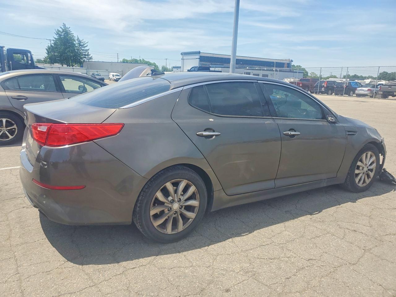 2014 Kia Optima Ex - Image 3