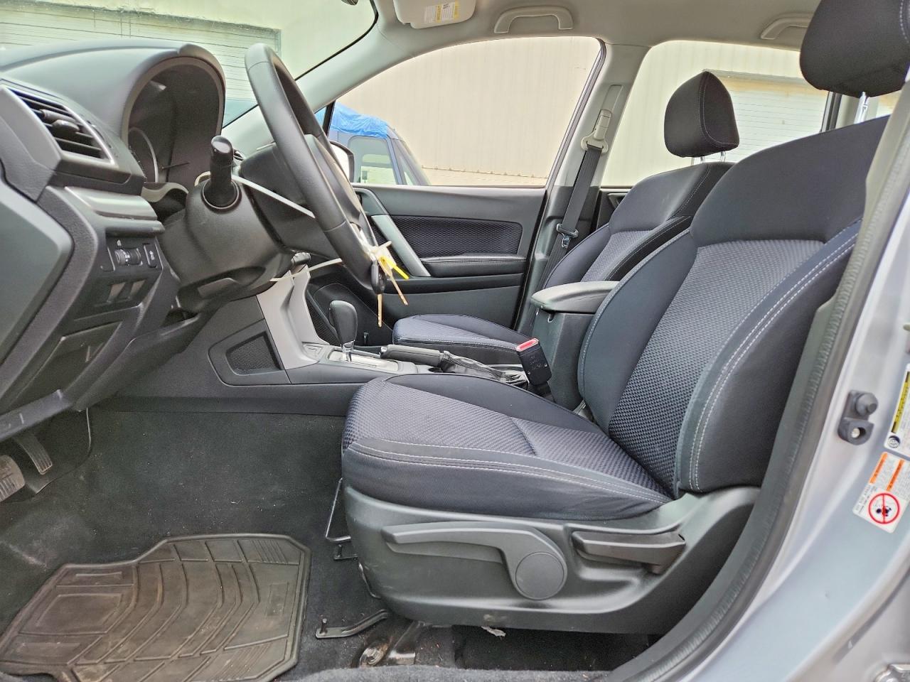 2017 Subaru Forester 2.5I - Фото 7