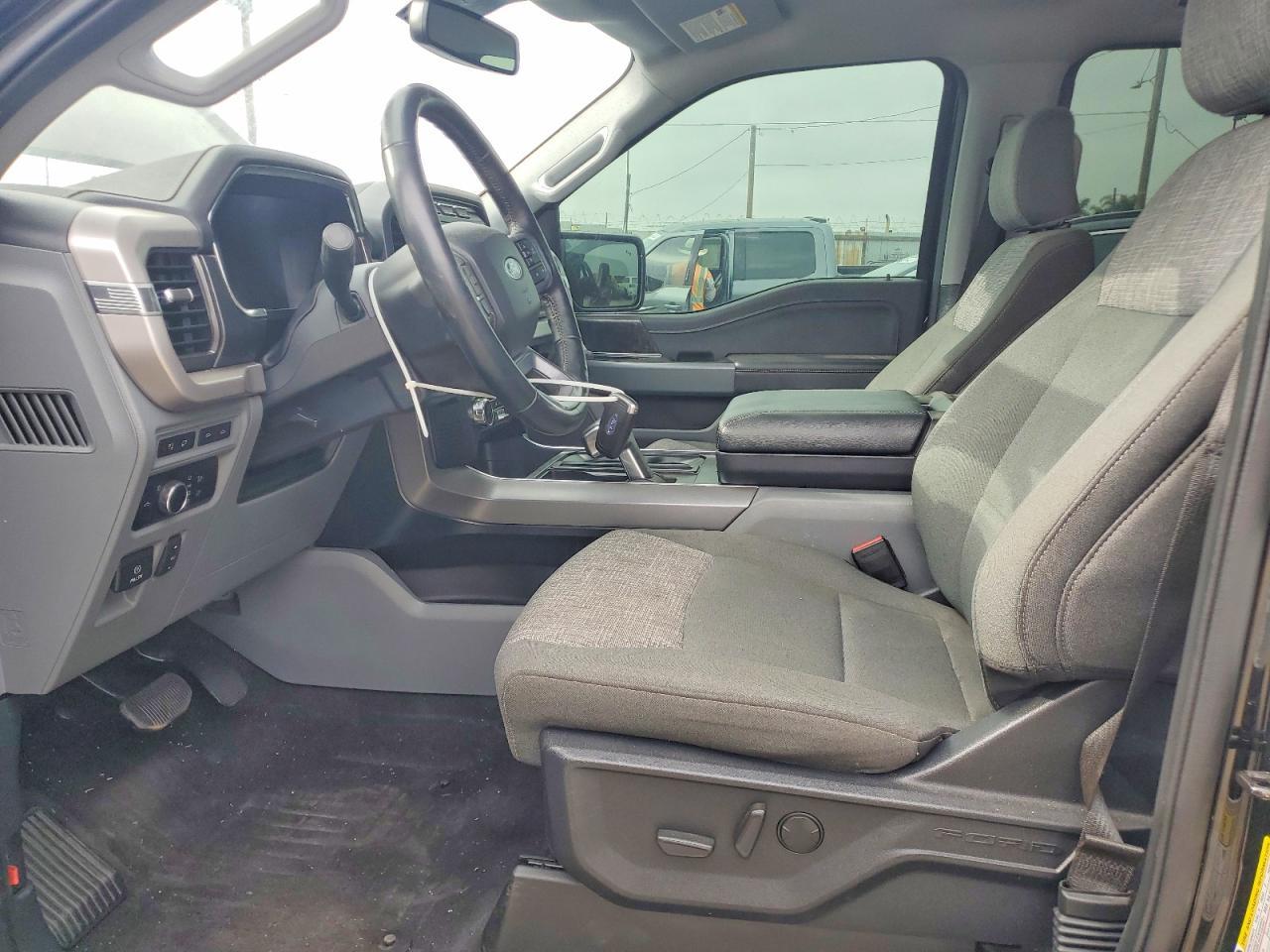 2023 Ford F150 - Фото 7