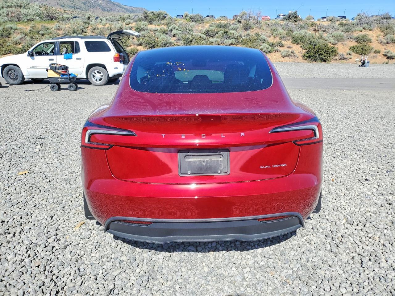 2024 Tesla Model 3 - Image 6