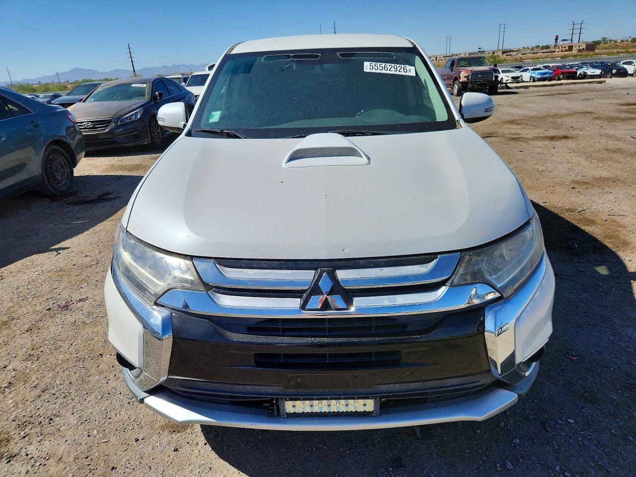2016 Mitsubishi Outlander - Фото 5