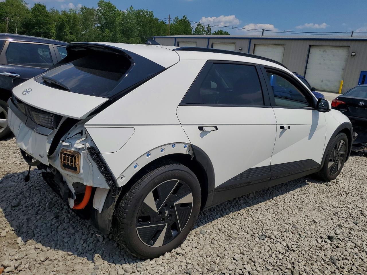 2025 Hyundai Ioniq 5 Sel - Image 3