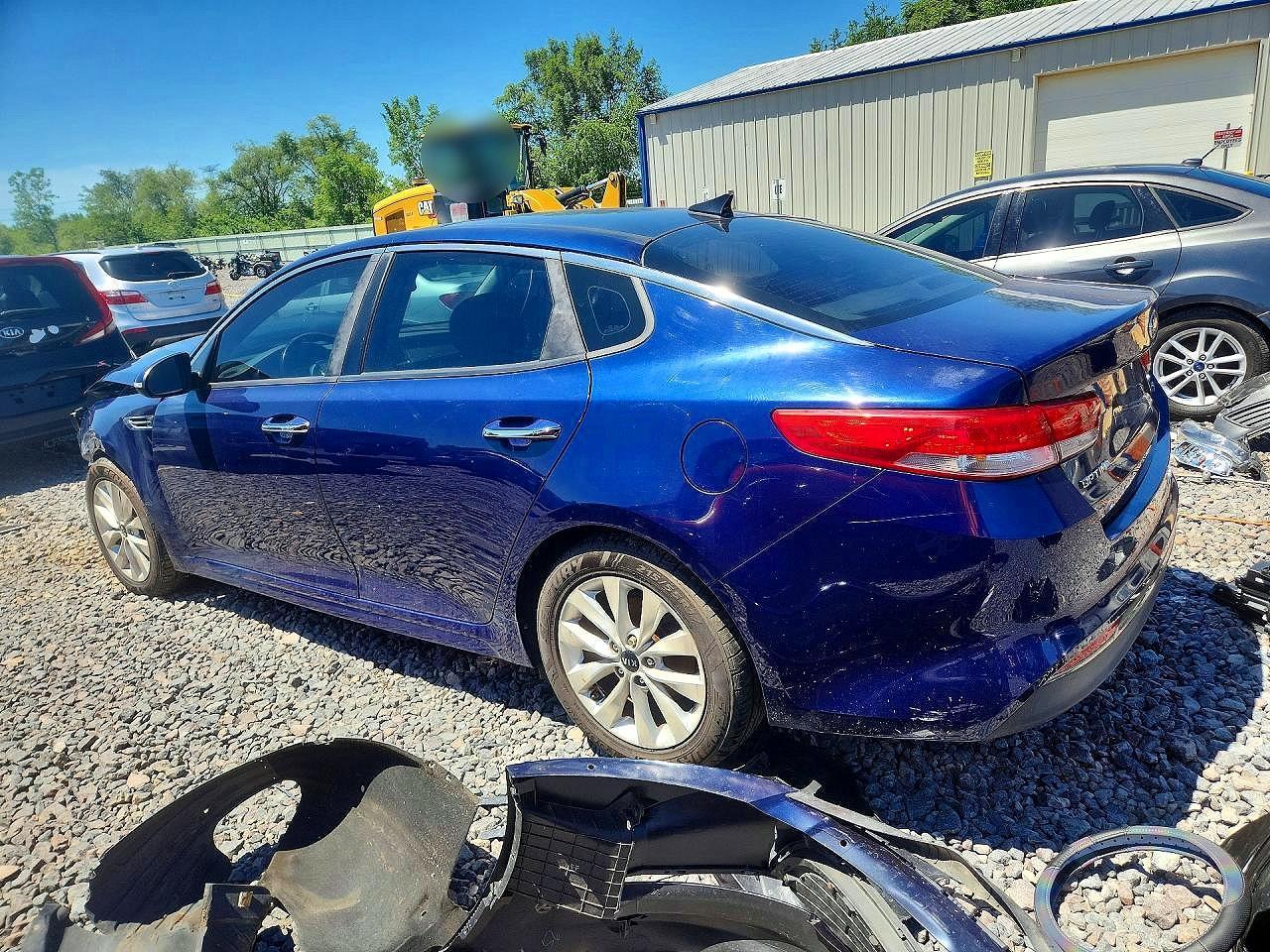 2016 Kia Optima Ex - Image 2