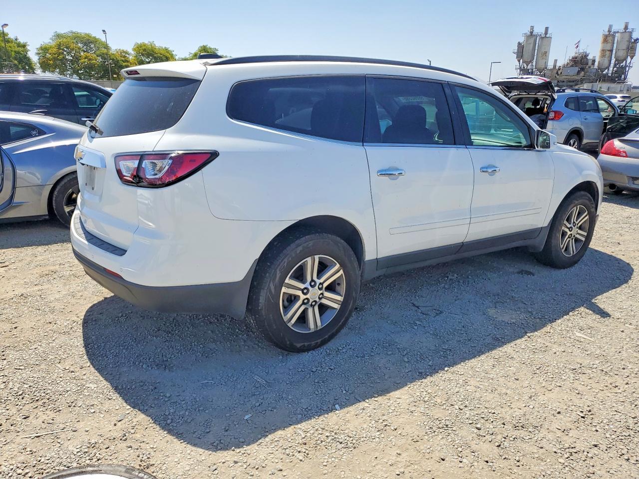 2017 Chevrolet Traverse Lt - Фото 3