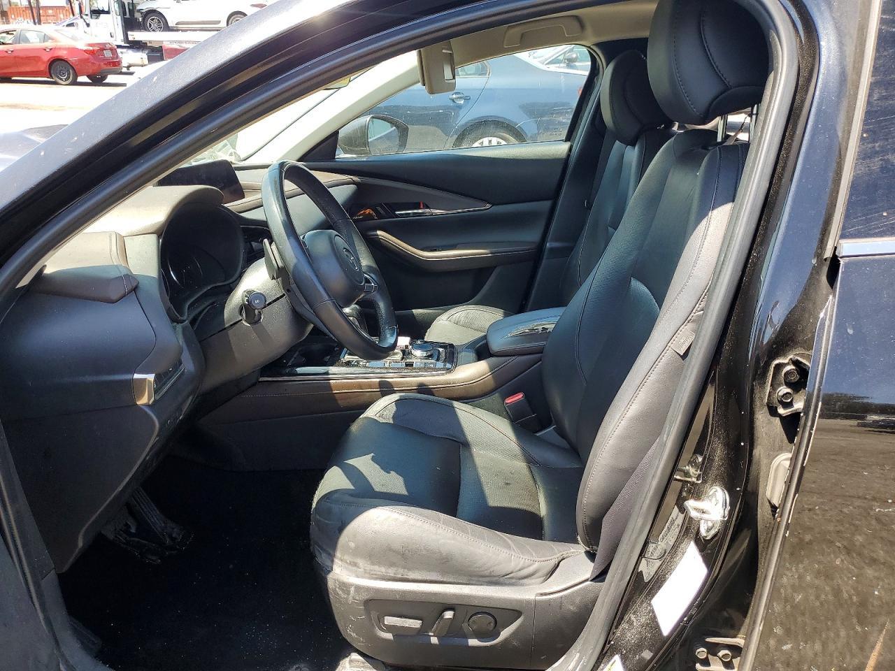 2021 Mazda Cx-30 Premium - Image 7