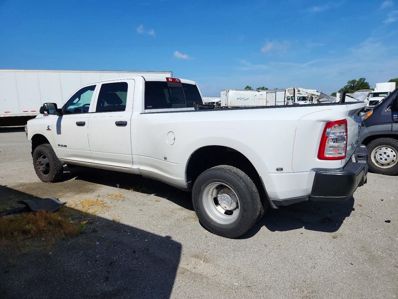 2022 Ram 3500 Tradesman - Image 3