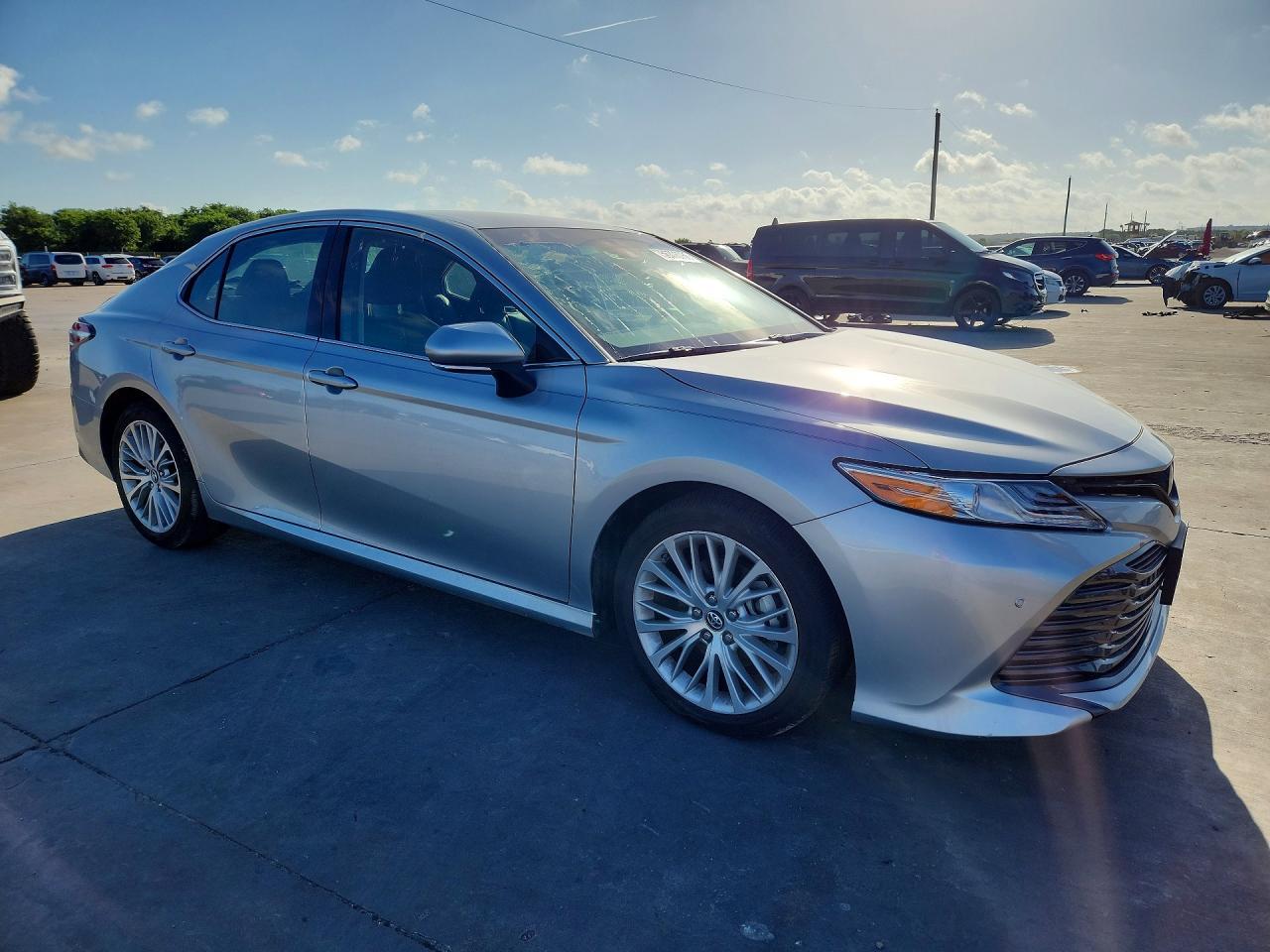 2018 Toyota Camry Xle - Image 4