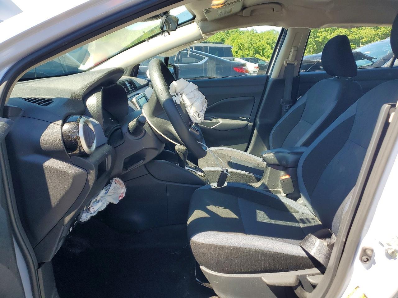 2024 Nissan Versa Sv - Image 7