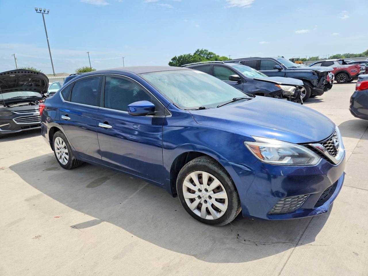 2016 Nissan Sentra S - Фото 4