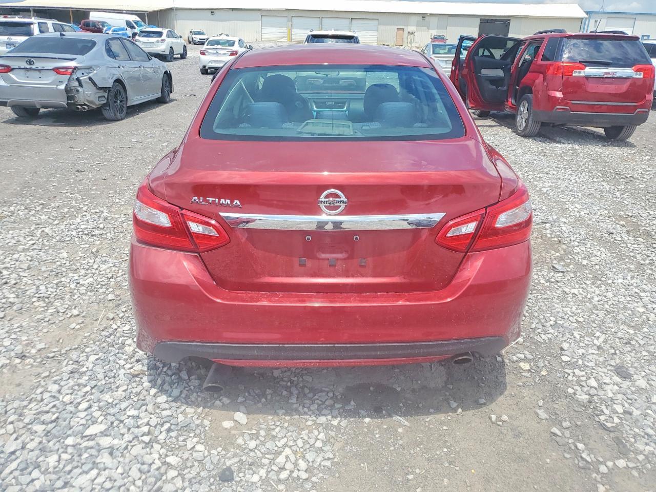 2016 Nissan Altima 2.5 S - Фото 6