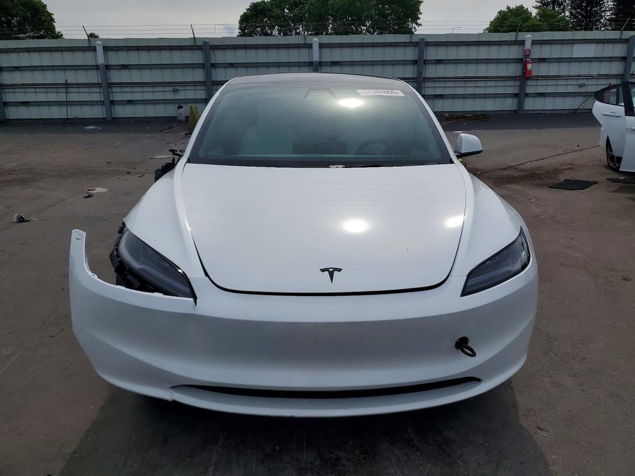 2026 Tesla Model 3 - Image 5