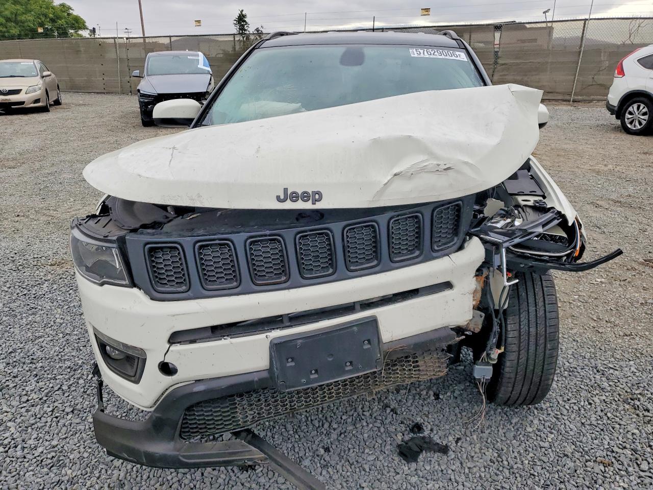 2020 Jeep Compass Latitude - Фото 5