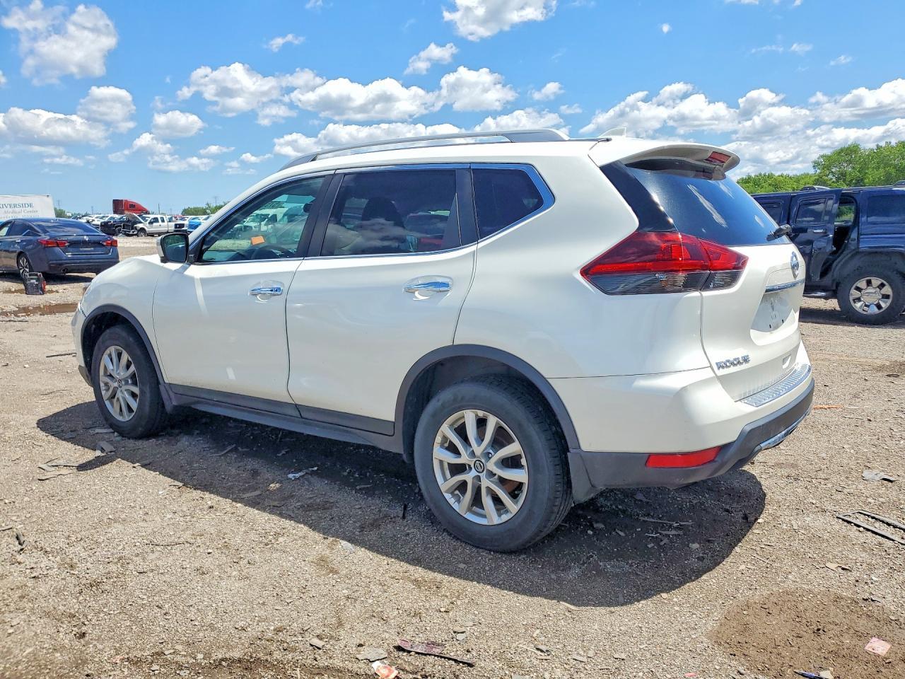 2018 Nissan Rogue Sv - Фото 2