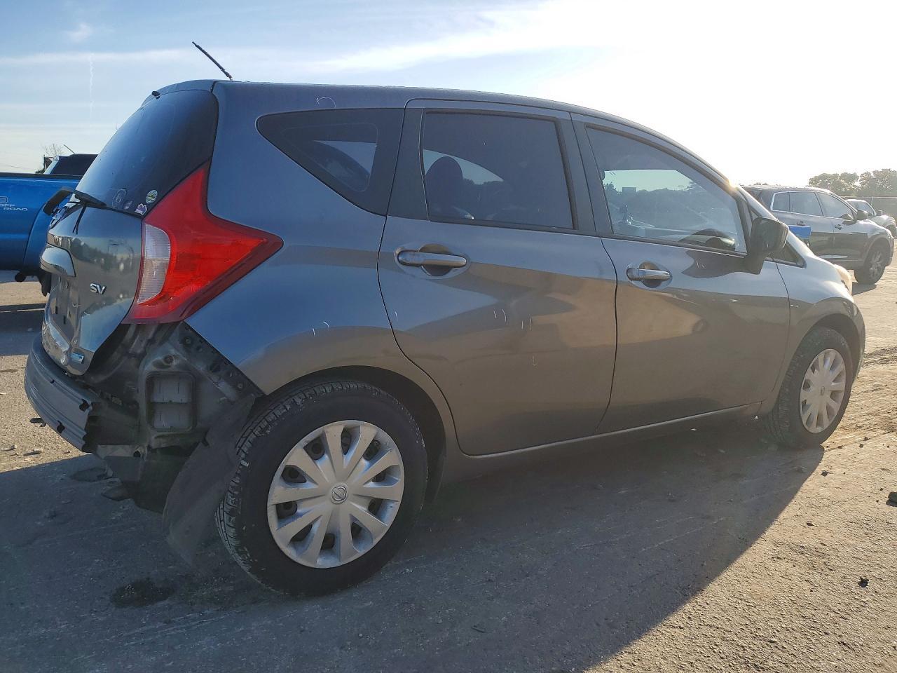 2016 Nissan Versa Note Sv - Фото 3