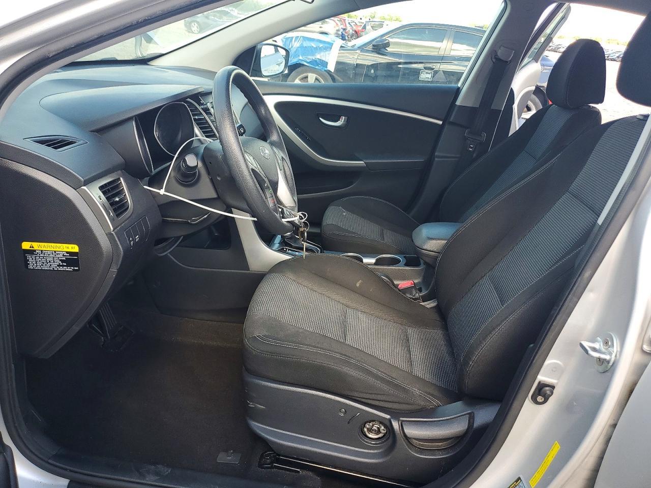 2016 Hyundai Elantra Gt Base - Фото 7