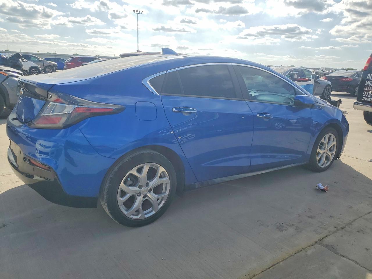 2017 Chevrolet Volt Premier - Фото 3