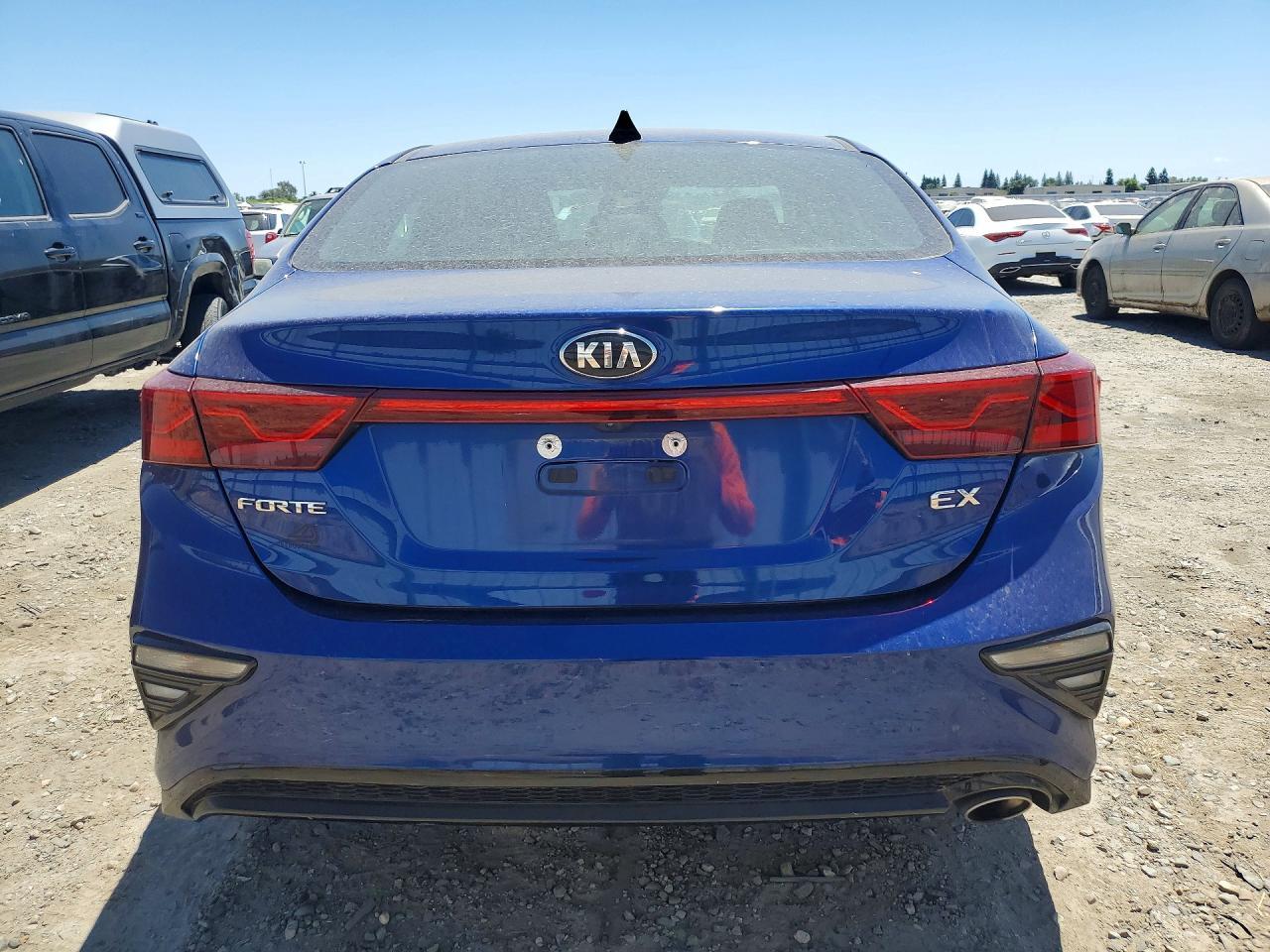 2021 Kia Forte Ex - Фото 6