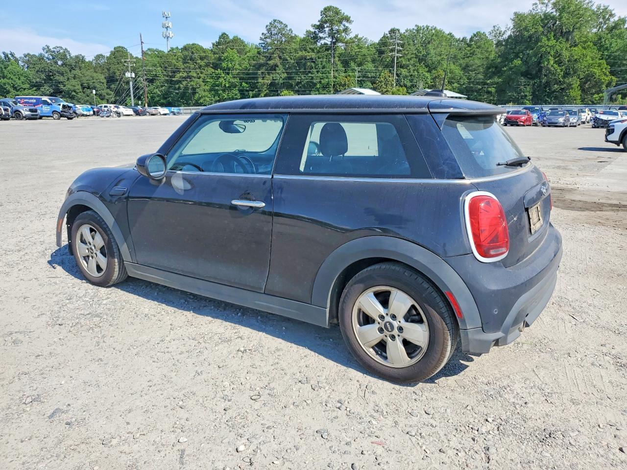 2022 Mini Cooper - Фото 2