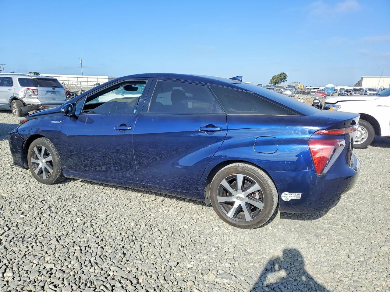 2016 Toyota Mirai - Фото 2