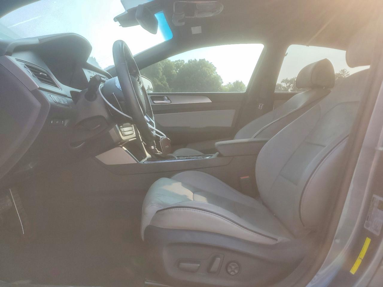 2015 Hyundai Sonata Limited 2.0T - Фото 7