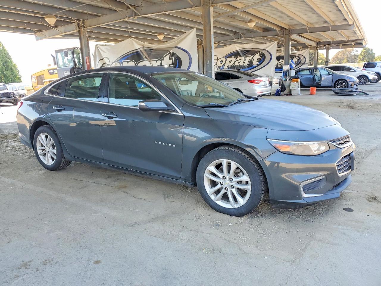 2016 Chevrolet Malibu Lt - Image 4