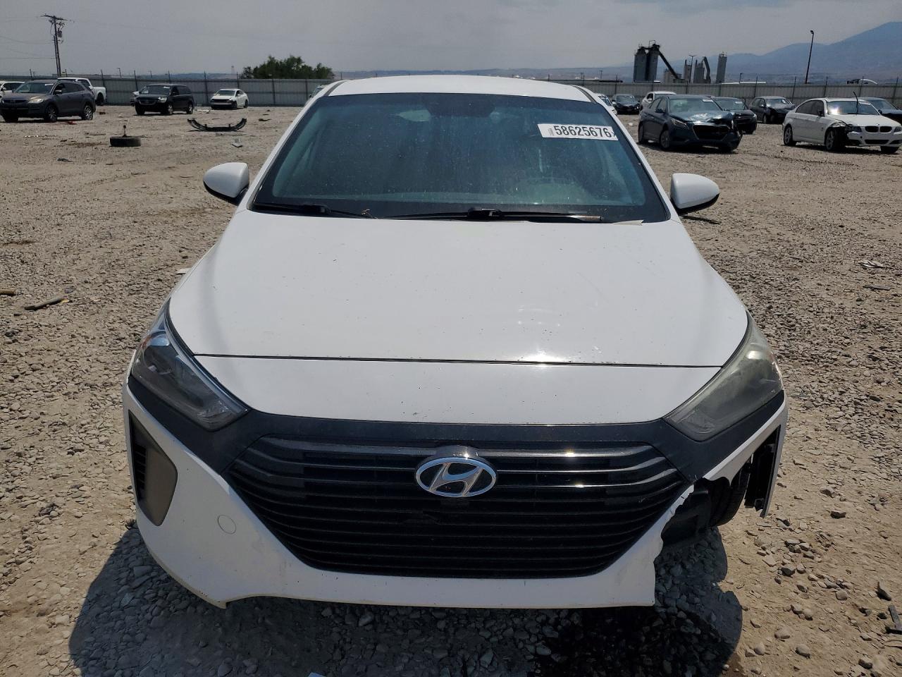 2017 Hyundai Ioniq Blue - Фото 5