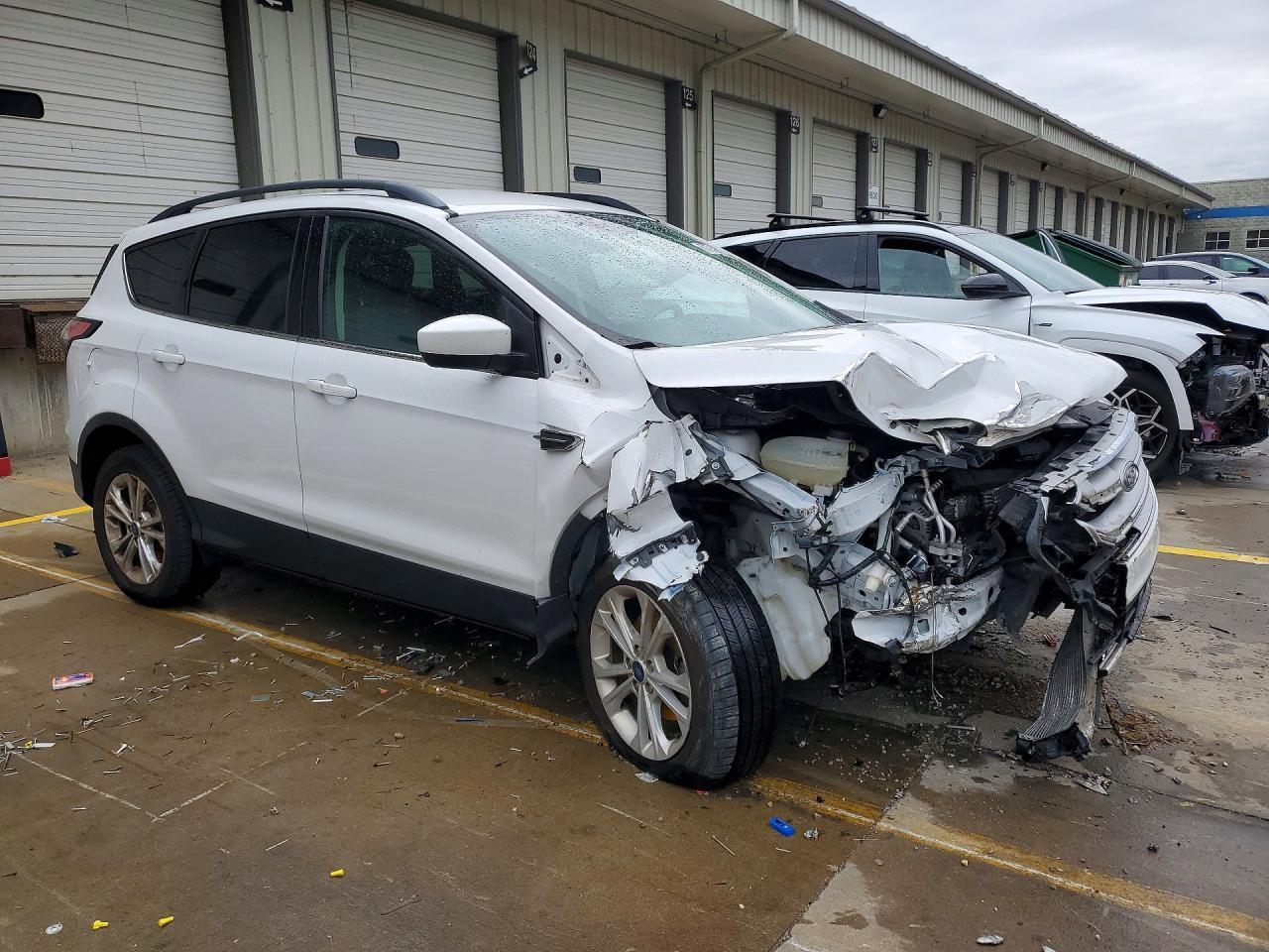 2018 Ford Escape Se - Фото 4