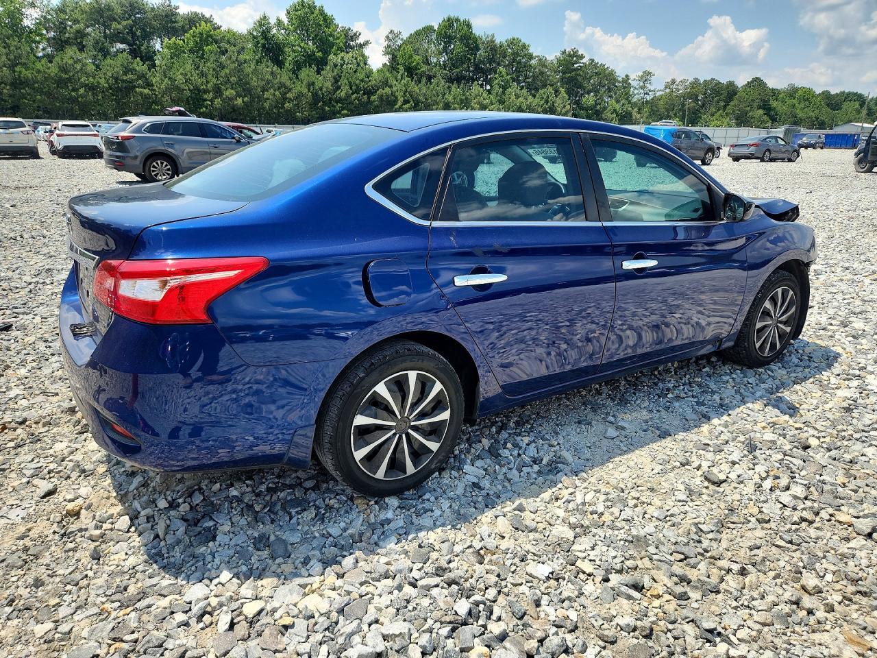 2017 Nissan Sentra S - Image 3