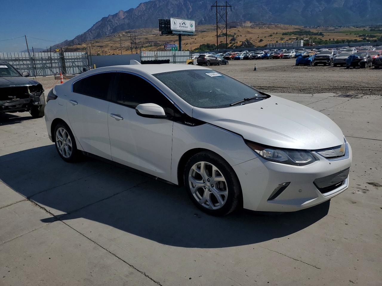 2019 Chevrolet Volt Premier - Фото 4