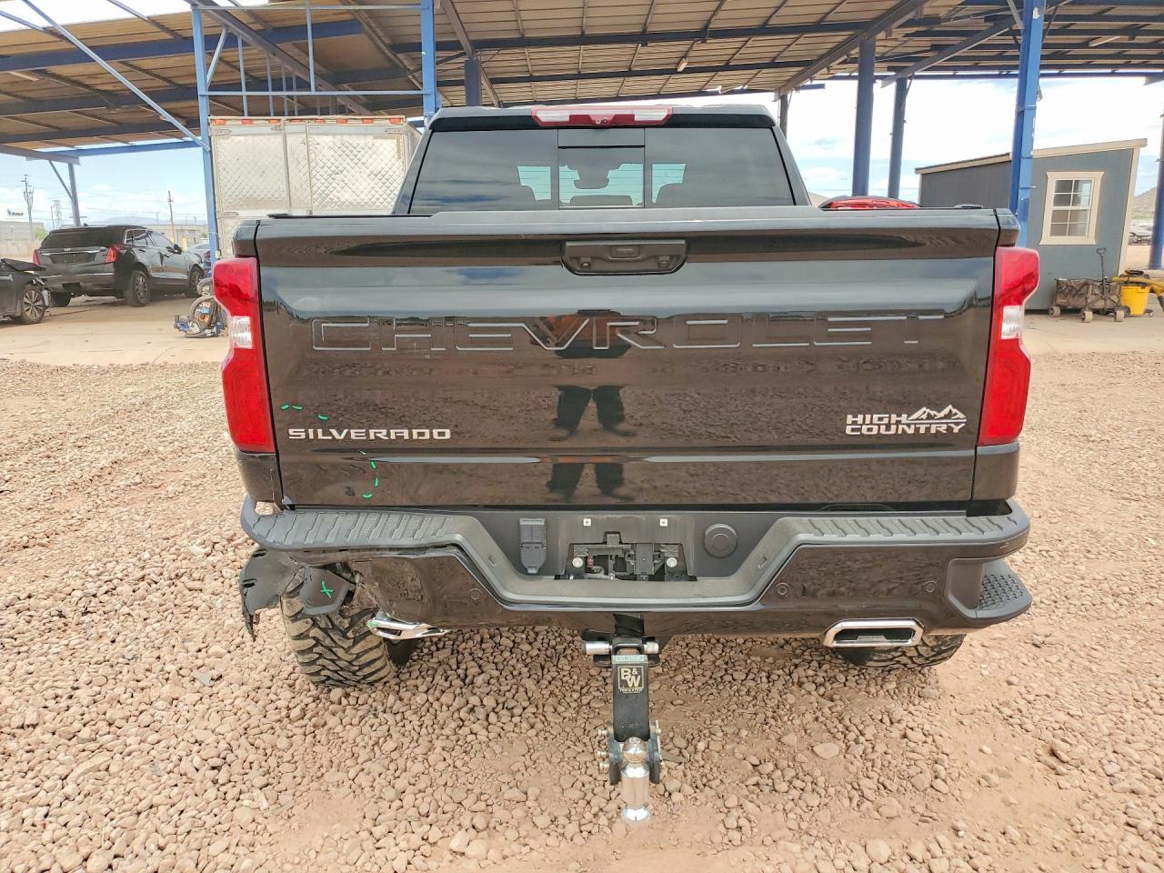2025 Chevrolet Silverado K1500 High Country - Image 6