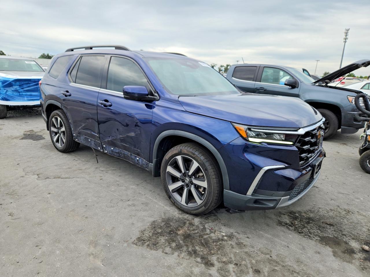 2023 Honda Pilot Touring - Фото 4