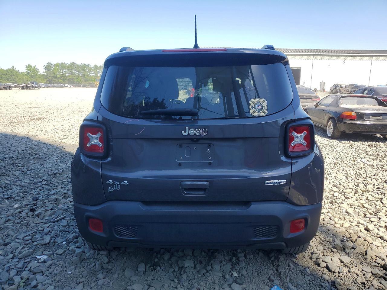 2021 Jeep Renegade Latitude - Фото 6