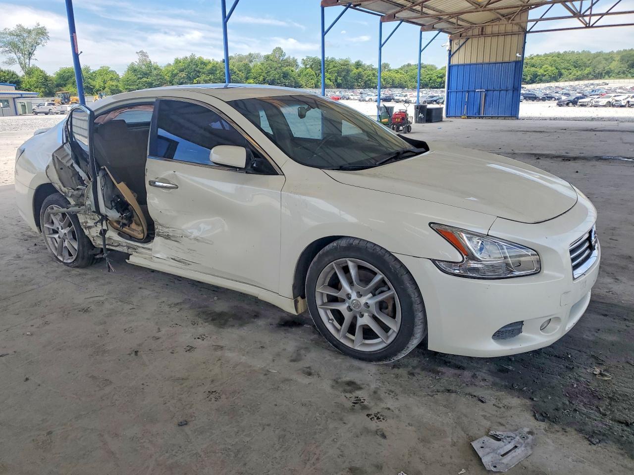 2010 Nissan Maxima 3.5 S - Image 4