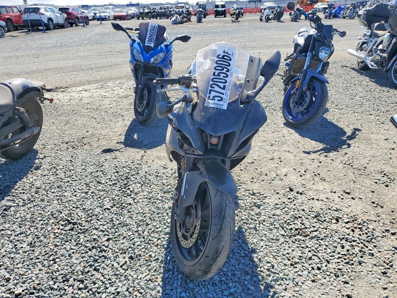 2024 Yamaha Yzfr7 - Фото 2