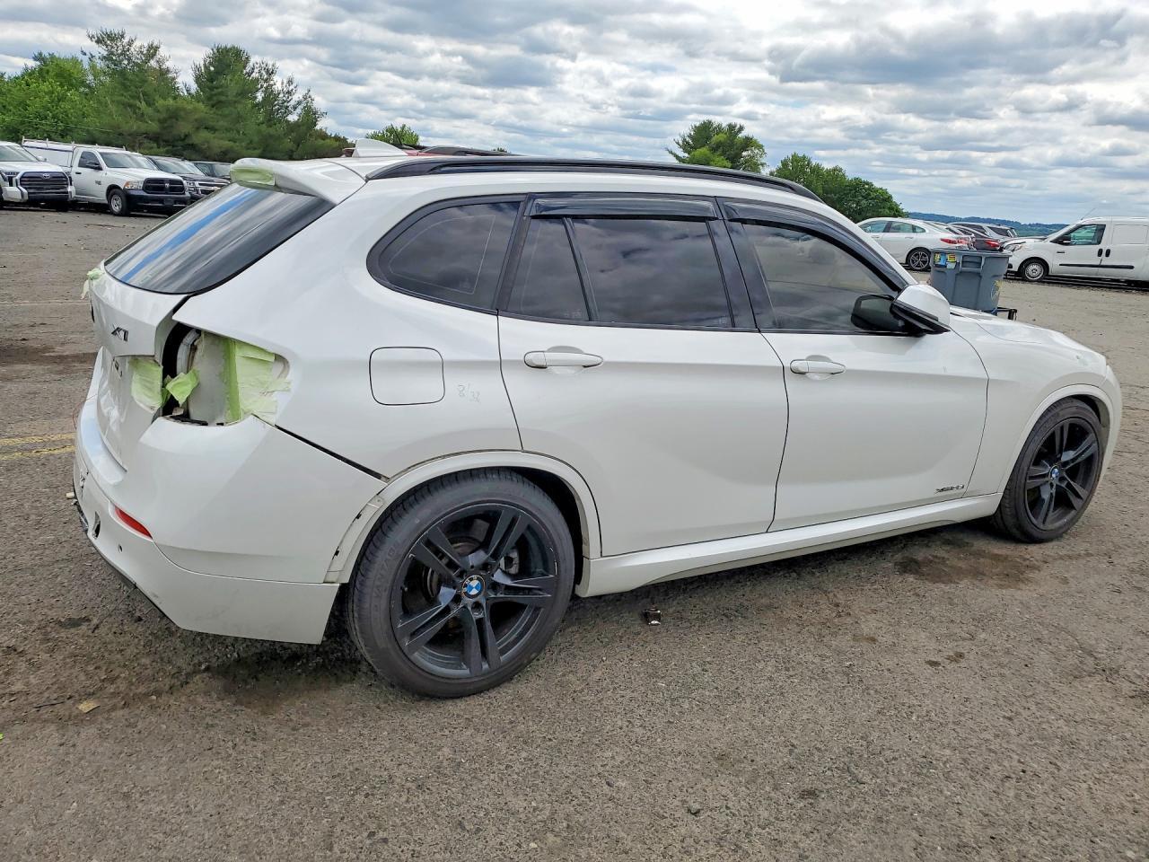 2015 BMW X1 xDrive35I - Image 3