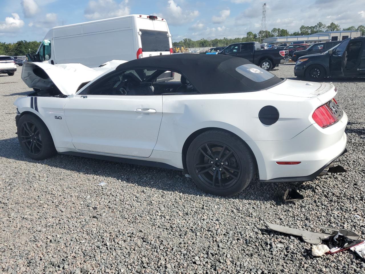 2017 Ford Mustang Gt - Image 2