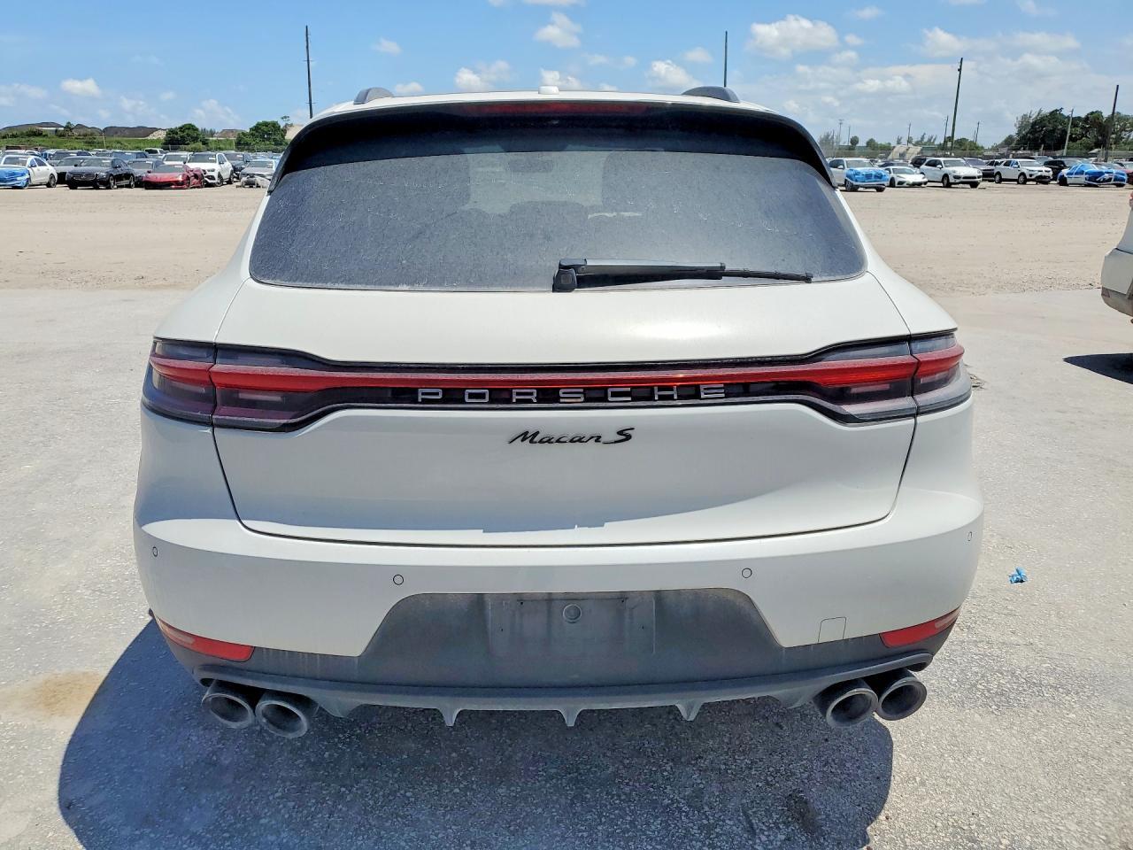2019 Porsche Macan S - Image 6