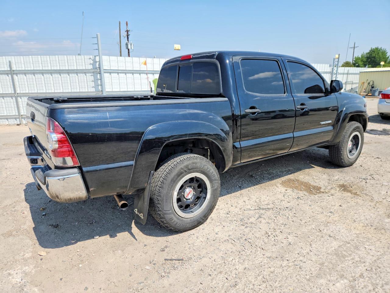 2013 Toyota Tacoma Double Cab - Фото 3