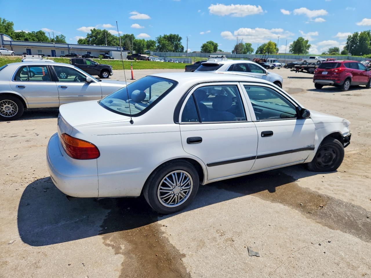 2002 Chevrolet Geo Prizm - Image 3