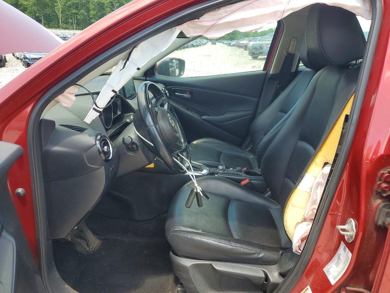 2020 Toyota Yaris Hatchback Xle - Image 7