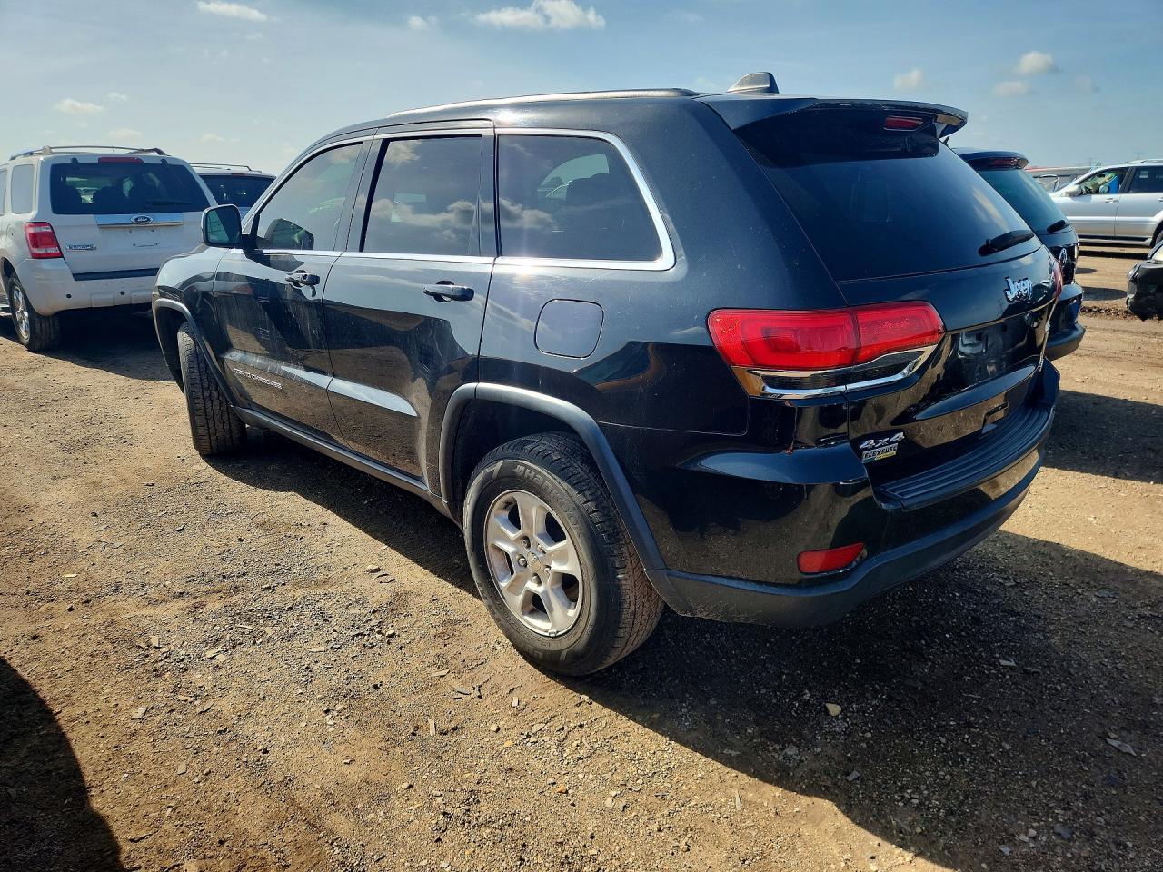 2015 Jeep Grand Cherokee Laredo - Фото 2