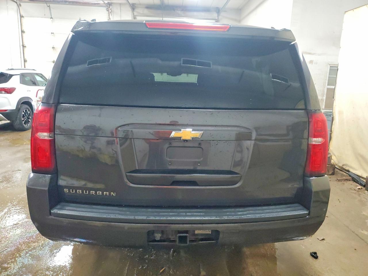 2015 Chevrolet Suburban K1500 Lt - Фото 6